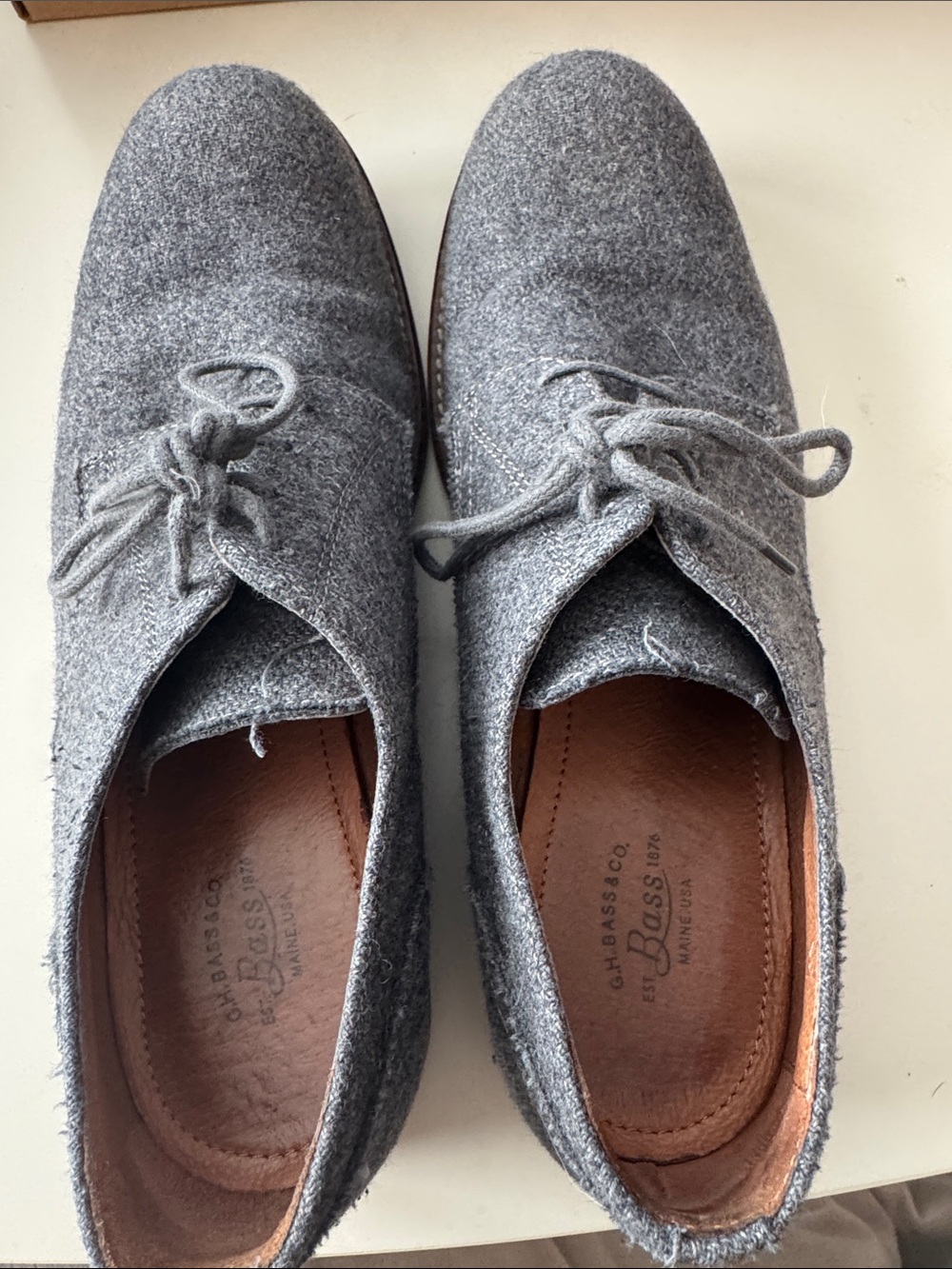 Bass Grey Wool Derby Shoes with Tan Sole - Picture 7 of 8